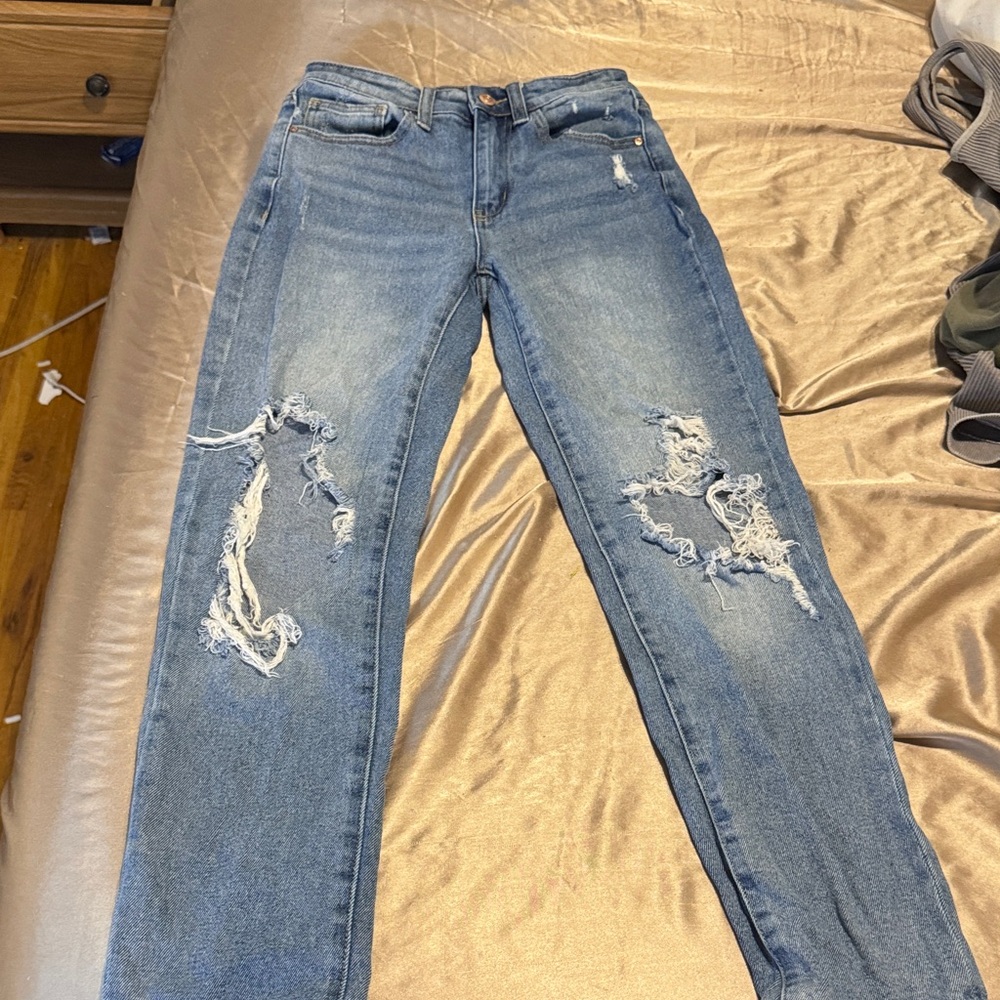 No Boundaries Light Blue Distressed Straight Leg Jeans